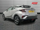 2017-toyota-c-hr-18-vvt-i-dynamic-small-1