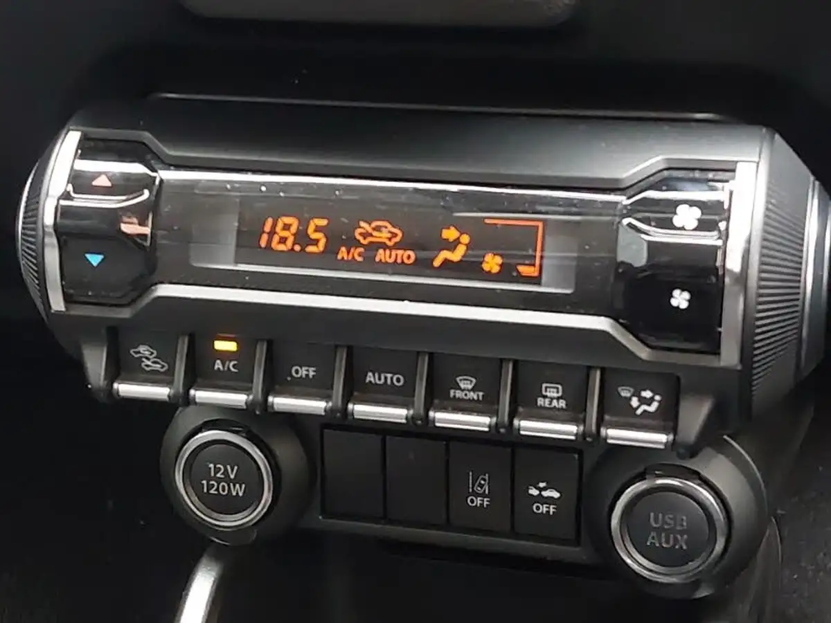 2022-suzuki-ignis-12-dualjet-sz5-big-11