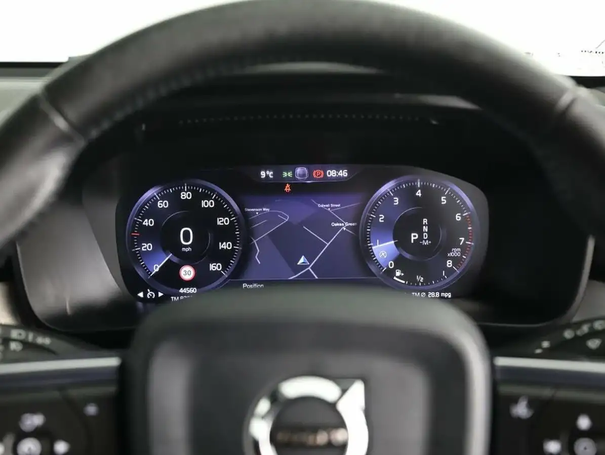 2020-volvo-xc40-20-t4-inscription-pro-big-21