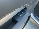 2021-land-rover-discovery-30-d250-r-dynamic-se-250ps-small-71
