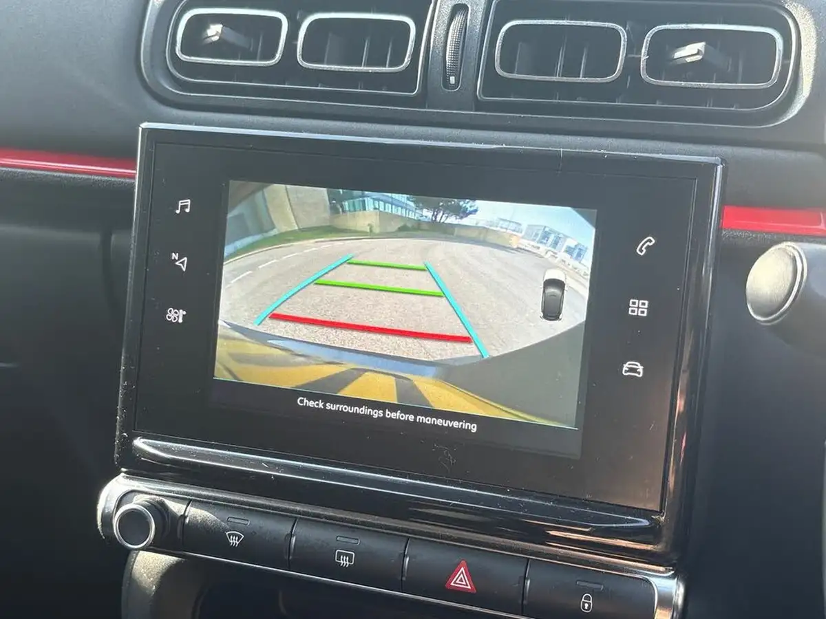 2018-citroen-c3-12-puretech-flair-nav-edition-82ps-big-38