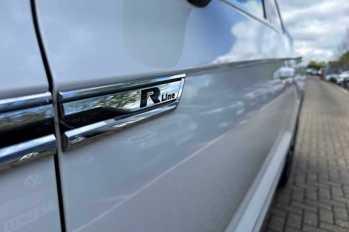 2019-volkswagen-touareg-30tsi-r-line-big-29