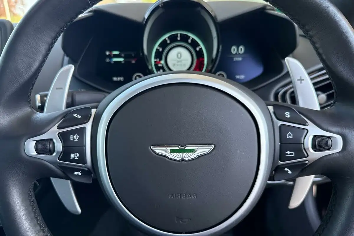 2021-aston-martin-vantage-big-10
