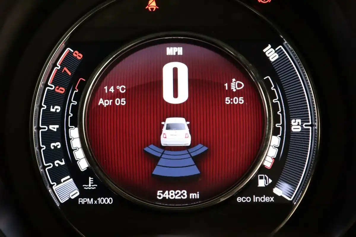 2021-fiat-500-10-launch-edition-big-33