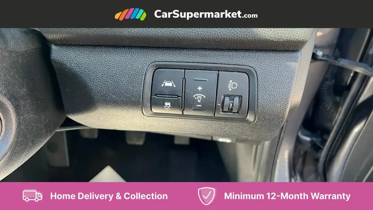 2018-hyundai-i20-12-se-mpi-isg-hatchback-5d-big-13