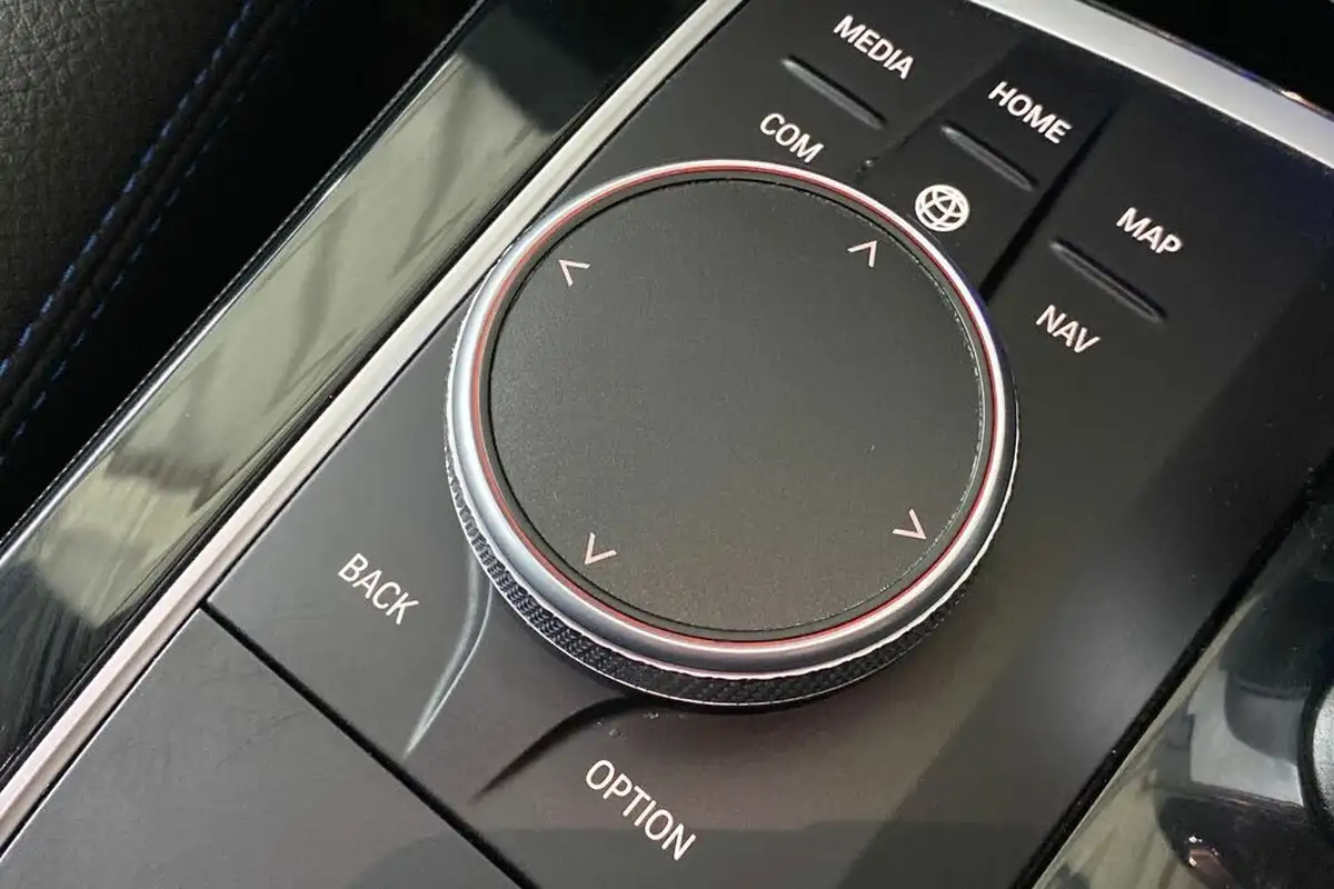 2024-bmw-1-series-15-118i-m-sport-lcp-dct-big-31