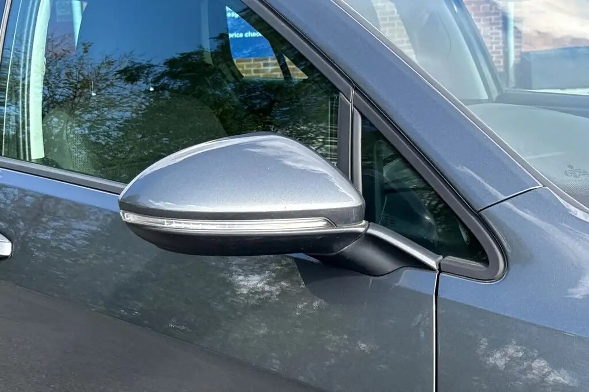 2019-volkswagen-golf-15-tsi-match-edition-150ps-hatchback-big-26