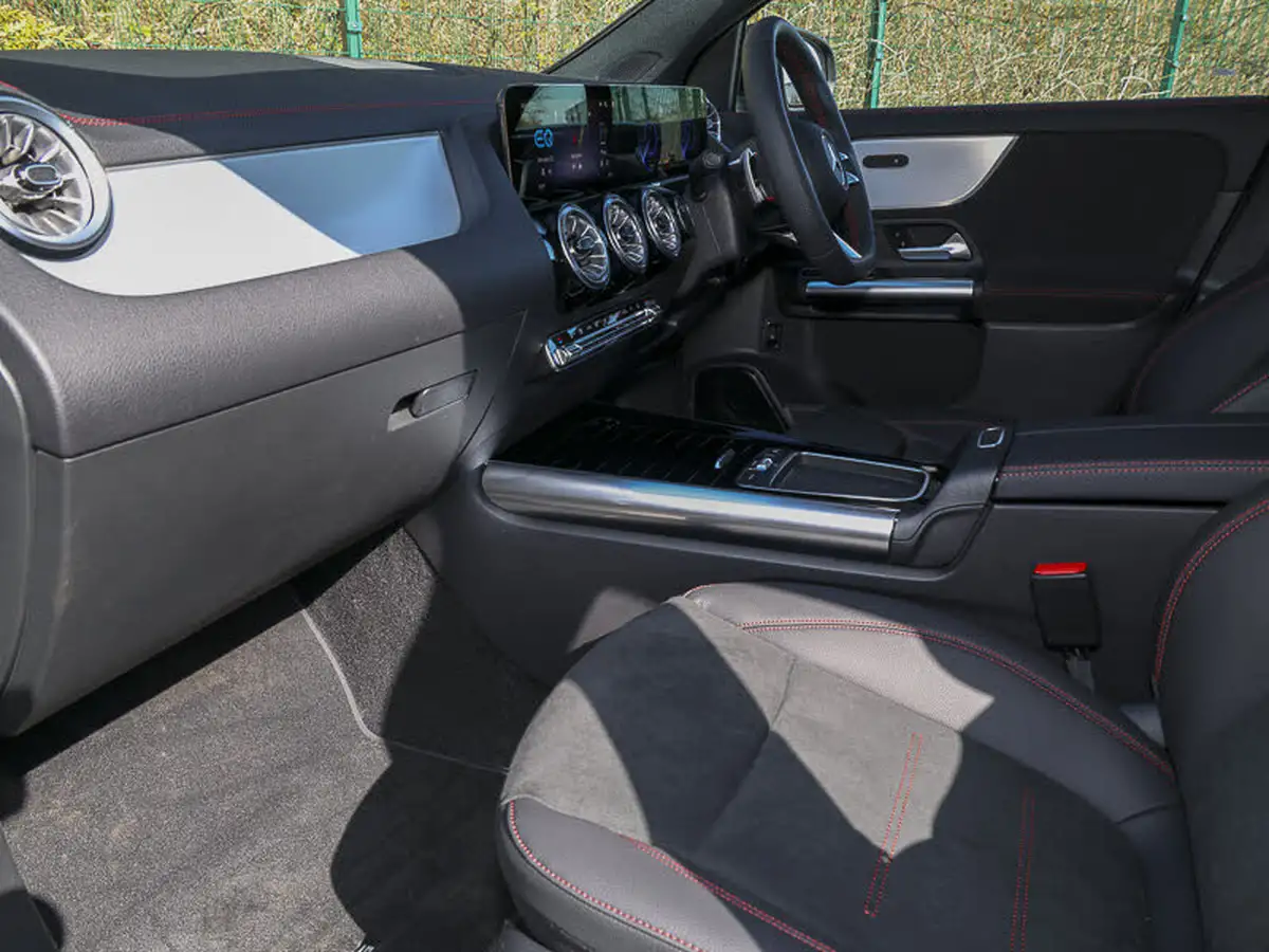 2024-mercedes-benz-eqa-e-eqa-250-amg-line-premium-big-4