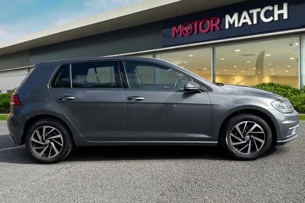 2019-volkswagen-golf-15-tsi-match-edition-150ps-hatchback-big-2