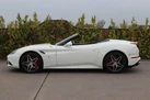 2015-ferrari-california-39-t-small-11