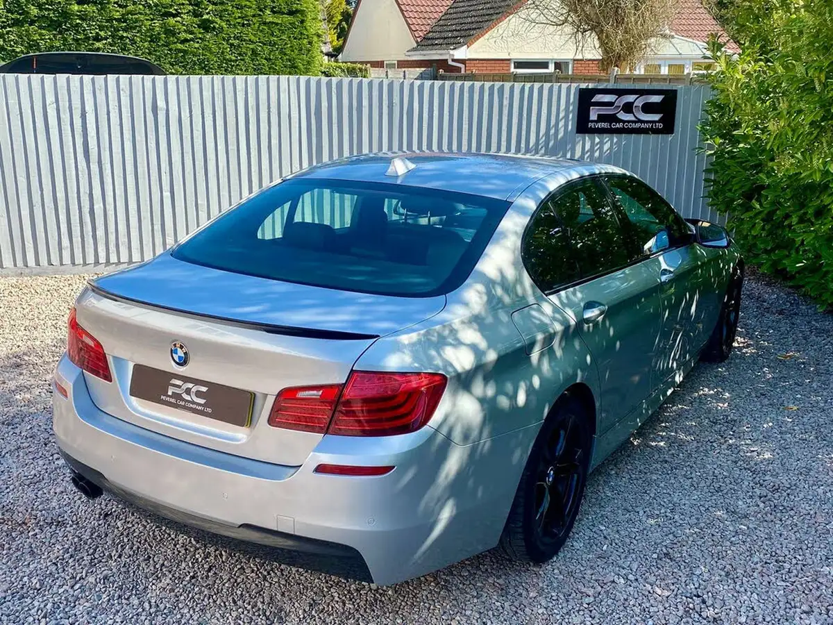 2016-bmw-5-series-20td-520d-m-sport-190bhp-saloon-4d-auto-big-20