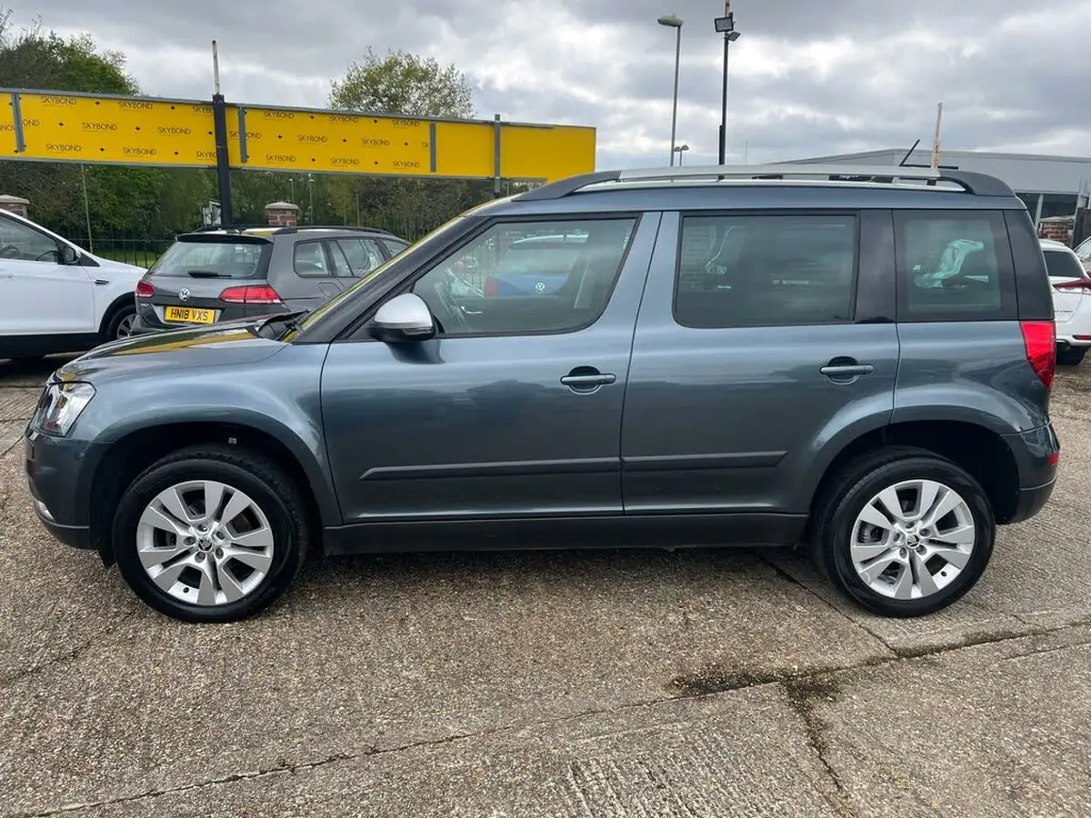 2017-skoda-yeti-outdoor-12-tsi-se-l-drive-dsg-big-3