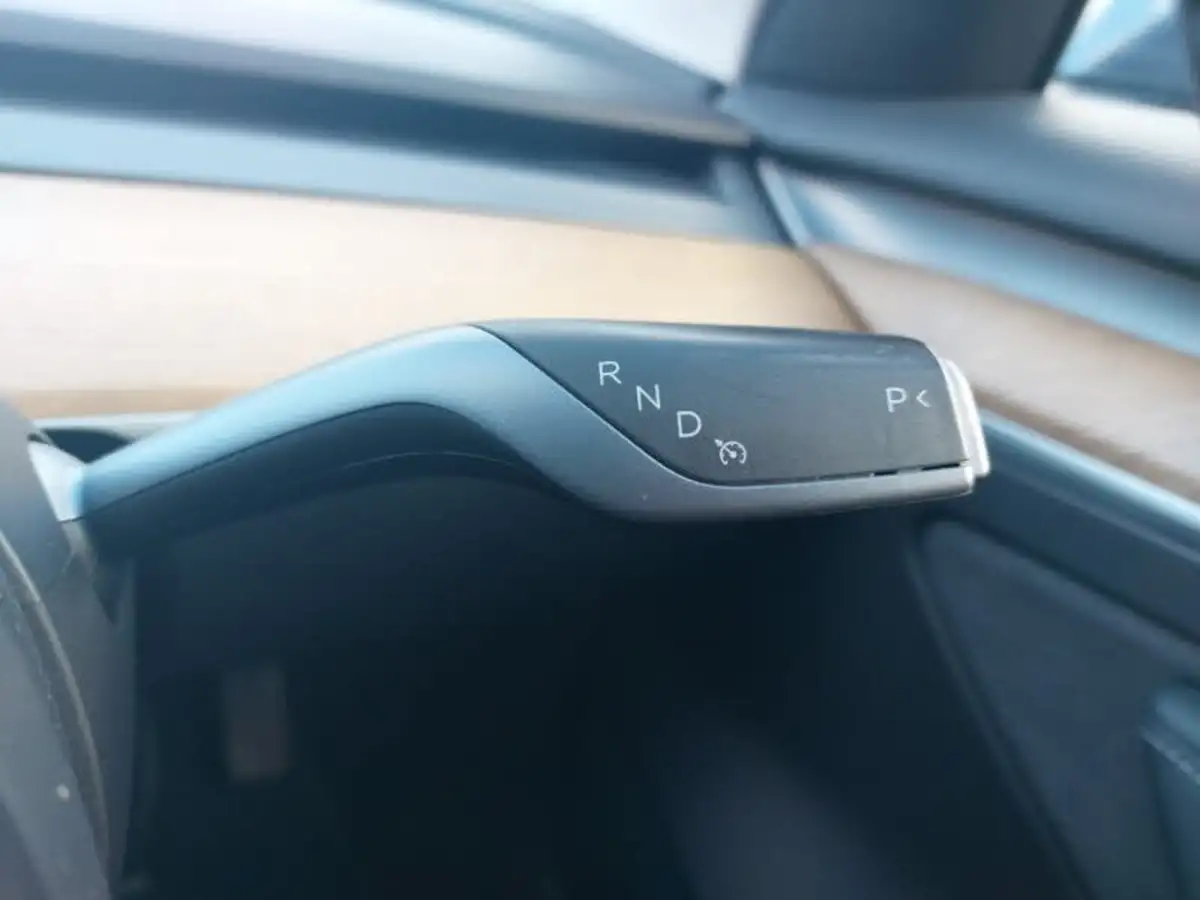 2021-tesla-model-3-e-long-range-4x4-big-17