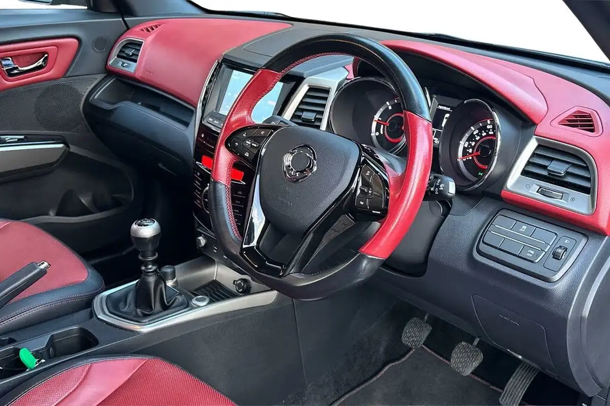 2017-kgm-ssangyong-tivoli-16td-elx-2wd-big-7