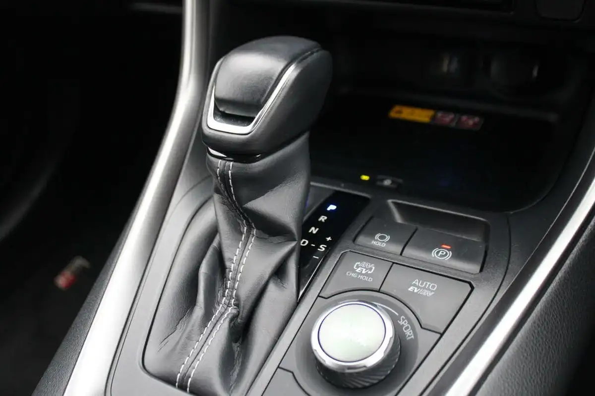 2024-toyota-rav4-25-vvt-i-gr-sport-302bhp-plug-in-big-25