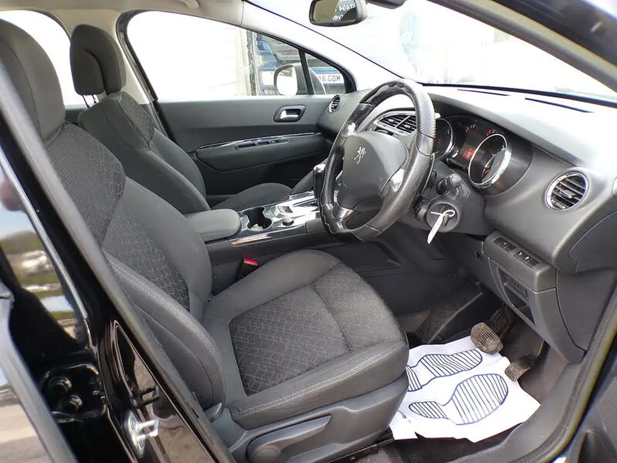 2014-peugeot-3008-crossover-16e-hdi-active-big-9