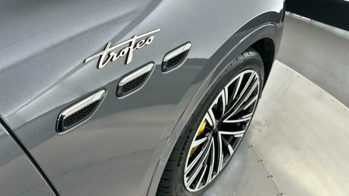 2023-maserati-grecale-30-trofeo-big-18