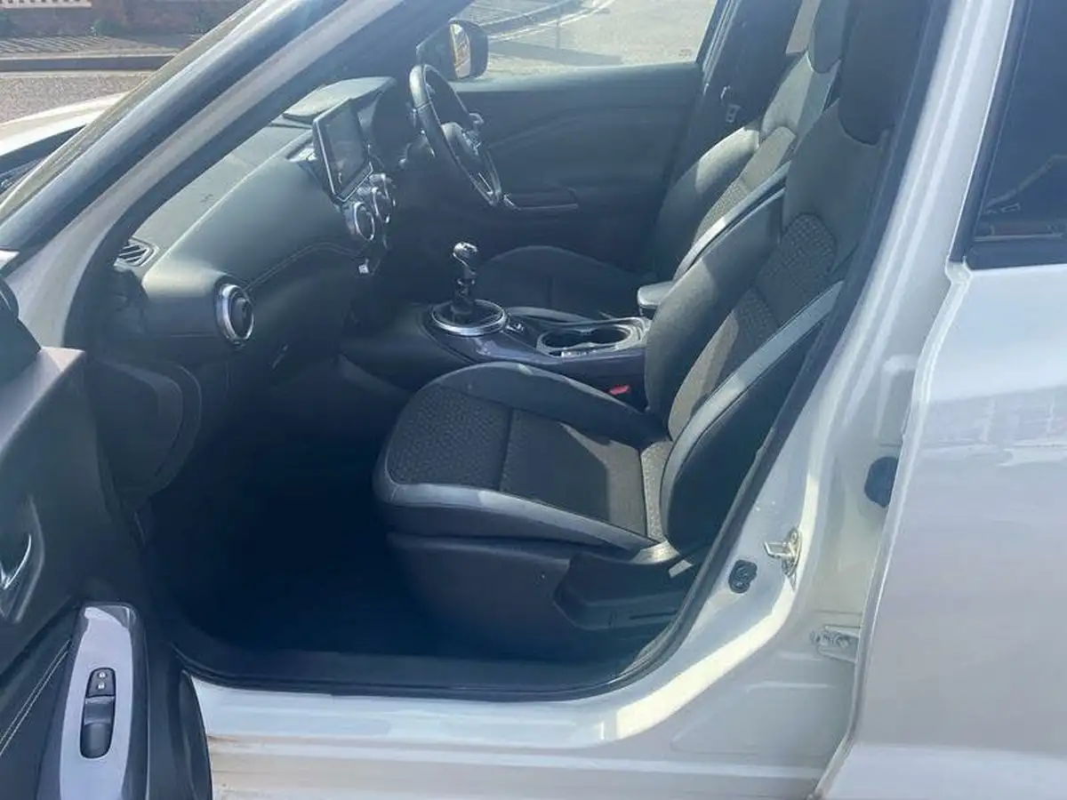 2023-nissan-juke-10-dig-t-n-connecta-big-15