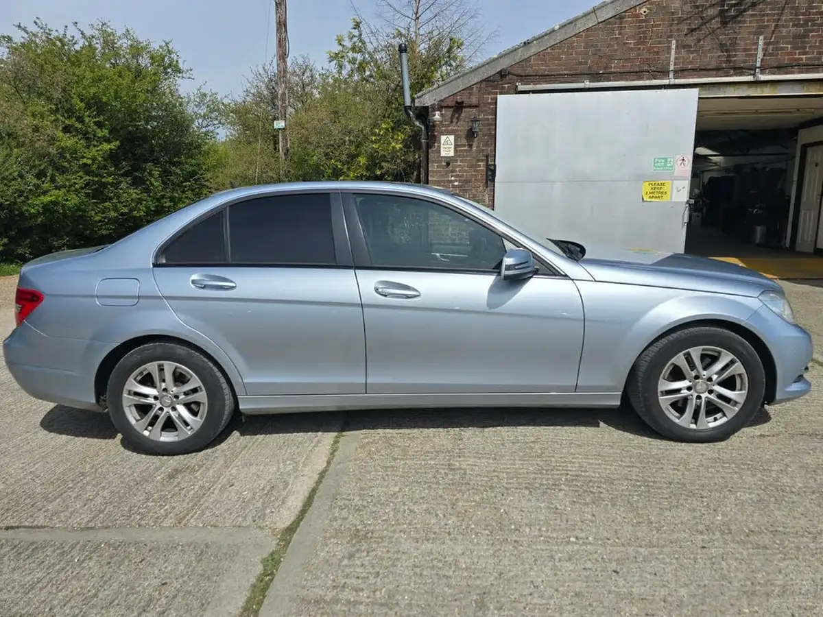 2012-mercedes-benz-c-class-21td-c220-cdi-executive-se-m-pilot-21cdi-blue-f-saloon-4d-7g-tronic-plus-big-2