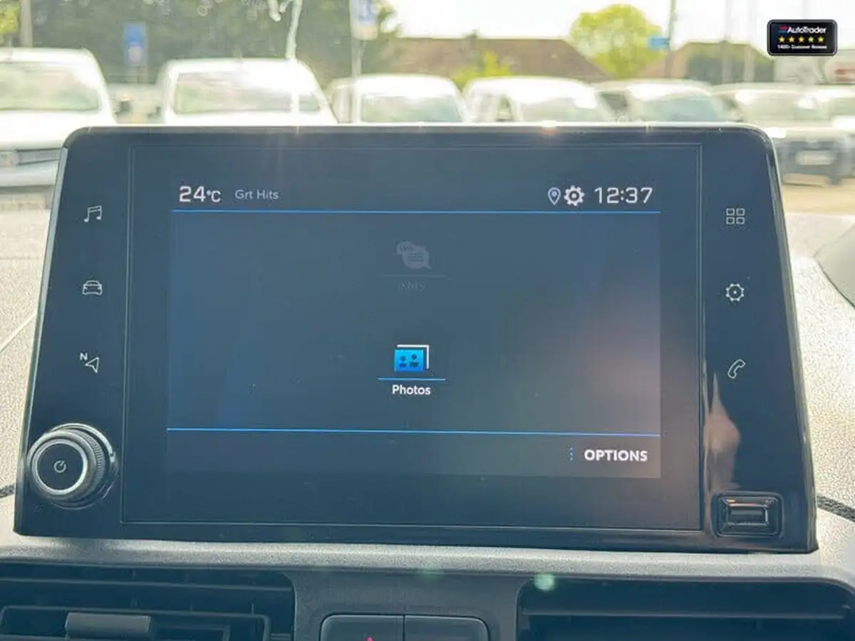 2021-peugeot-partner-15-bluehdi-1000-professional-100ps-eu6dt-panel-big-28