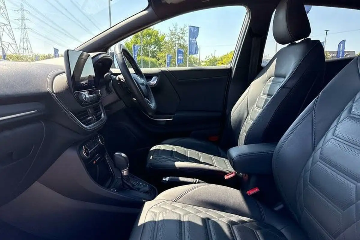 2021-ford-puma-suv-10-st-line-vignale-155ps-hybrid-mhev-auto-big-18
