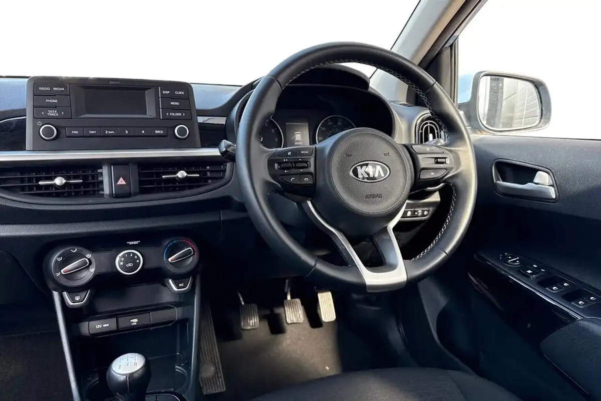 2021-kia-picanto-10-2-big-17