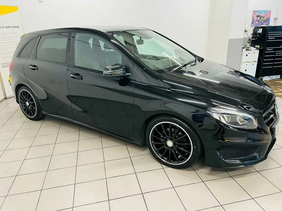 2017-mercedes-benz-b-class-15d-b180-amg-line-109ps-premiumss-7g-dct-big-1