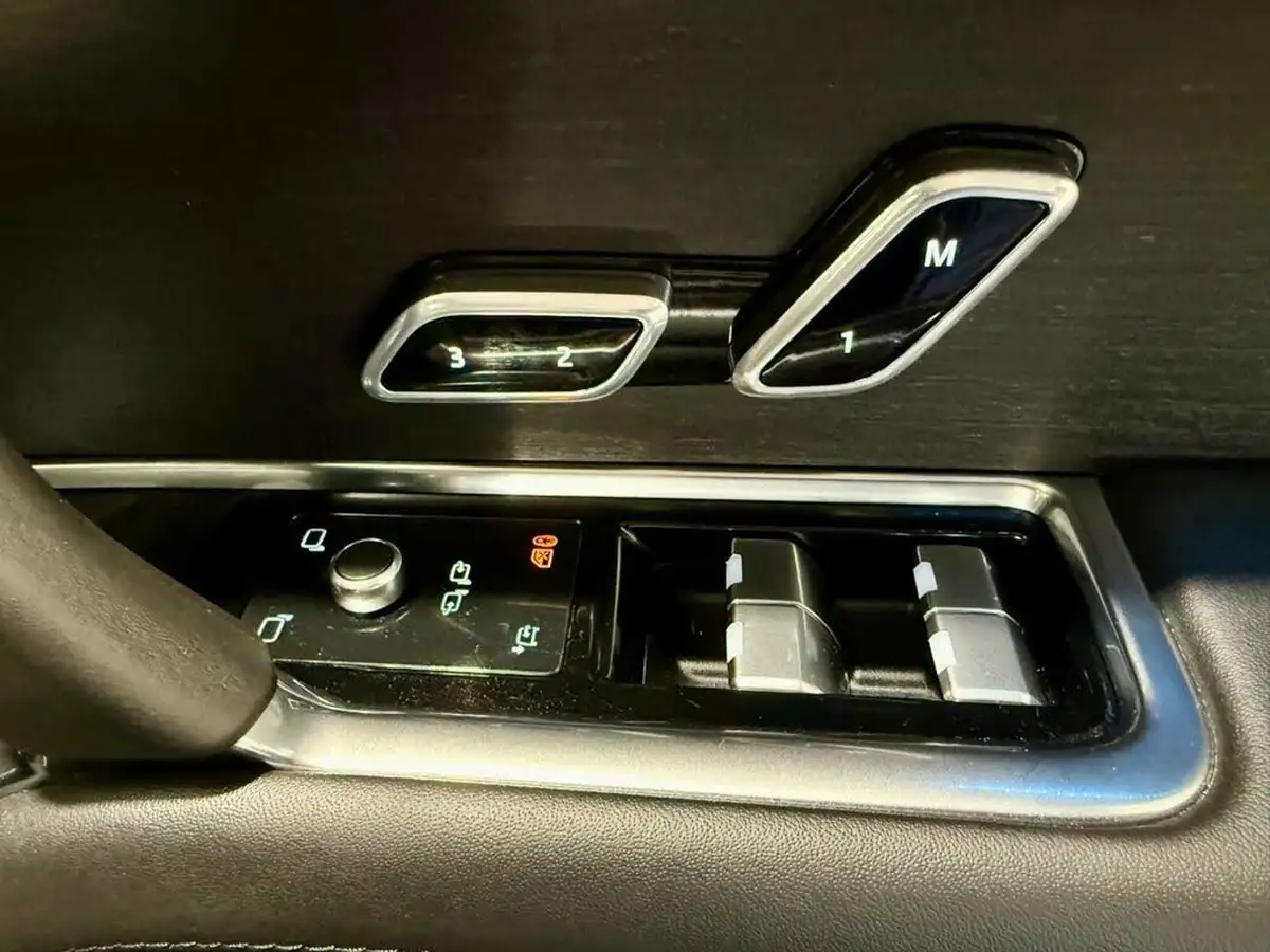 2022-land-rover-range-rover-30-d350-sv-big-32