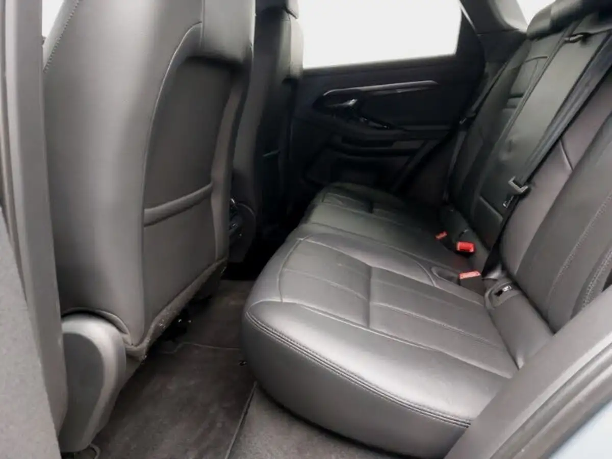 2022-land-rover-range-rover-evoque-15-p300e-r-dynamic-se-big-5