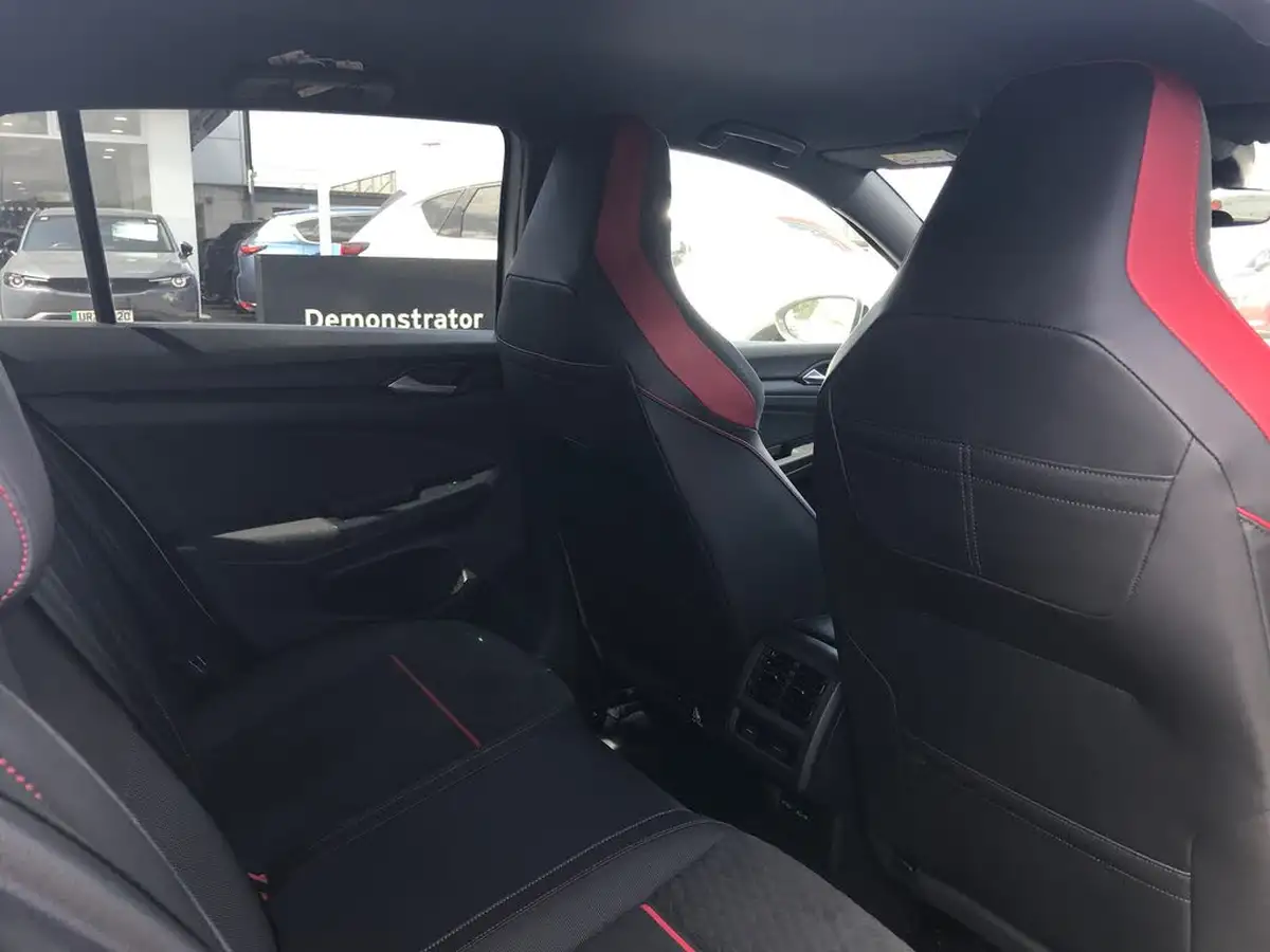2021-volkswagen-golf-20-tsi-gti-clubsport-big-7