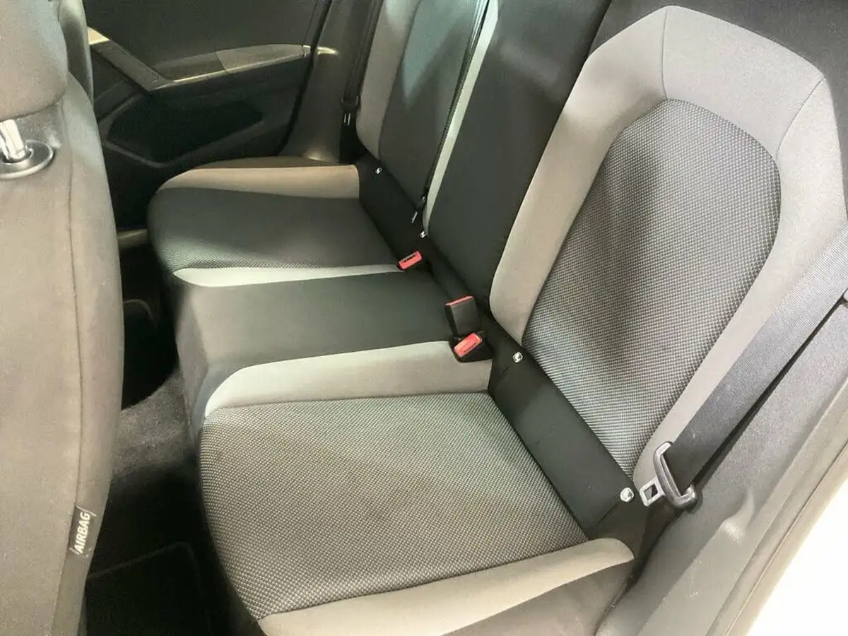 2018-seat-ibiza-10-tsi-se-design-big-28