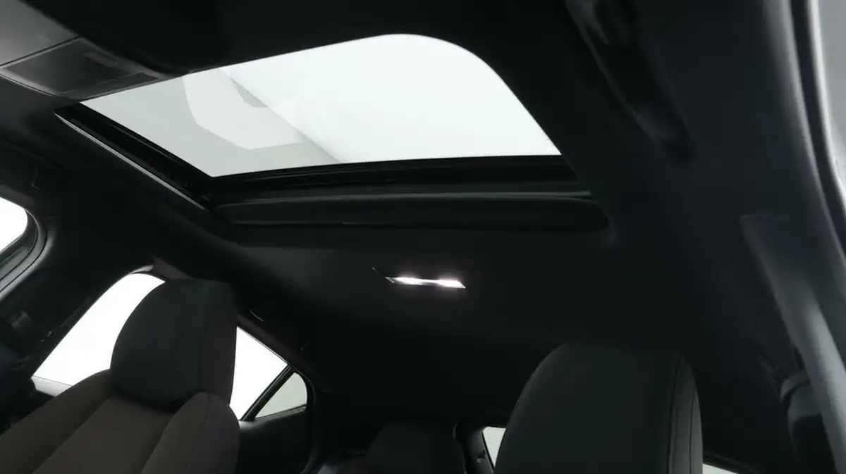 2023-mazda-mazda3-20-sport-lux-186ps-hatchback-5d-big-28