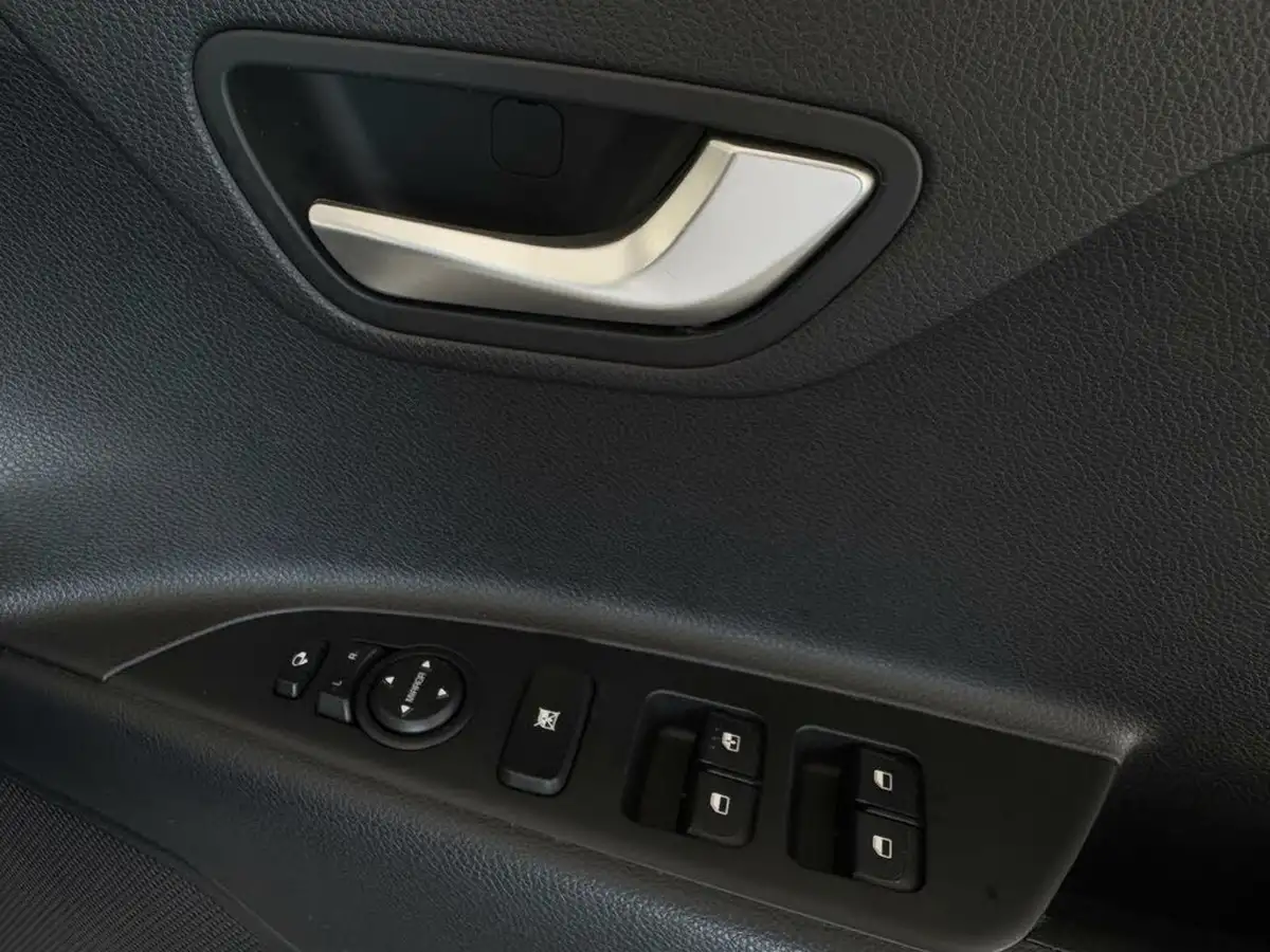 2022-kia-rio-10-t-gdi-2-big-12