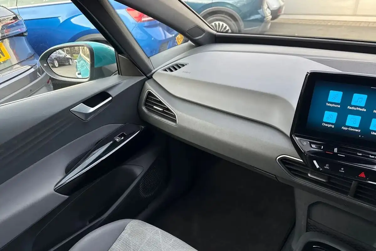 2022-volkswagen-id3-e-life-204ps-58kwh-pro-performance-big-19