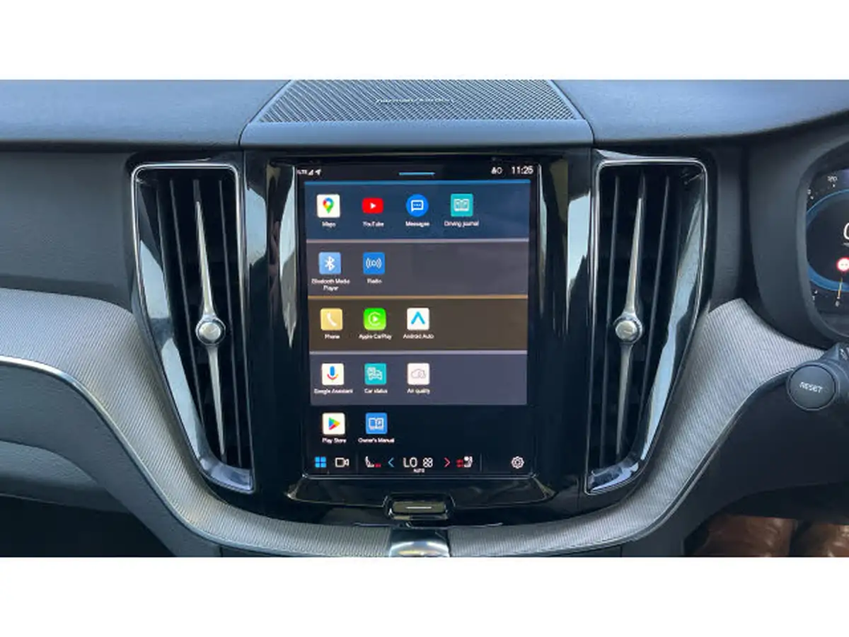 2024-volvo-xc60-20-b5-plus-big-28
