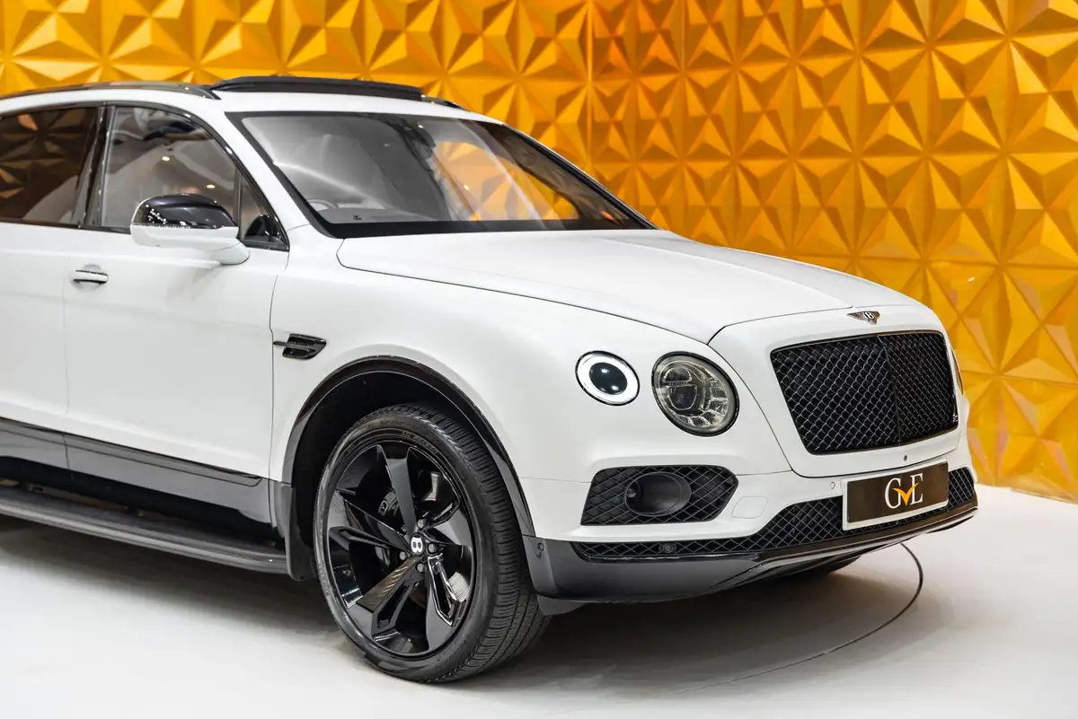 2018-bentley-bentayga-60-w12-big-25