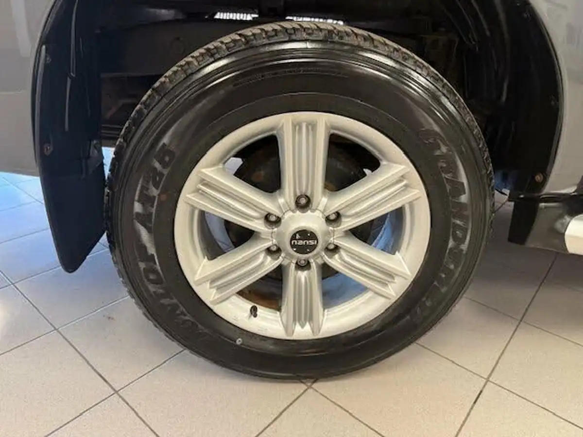 2019-isuzu-d-max-19td-yukon-double-pick-up-big-22