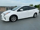 2018-toyota-prius-hybrid-small-11