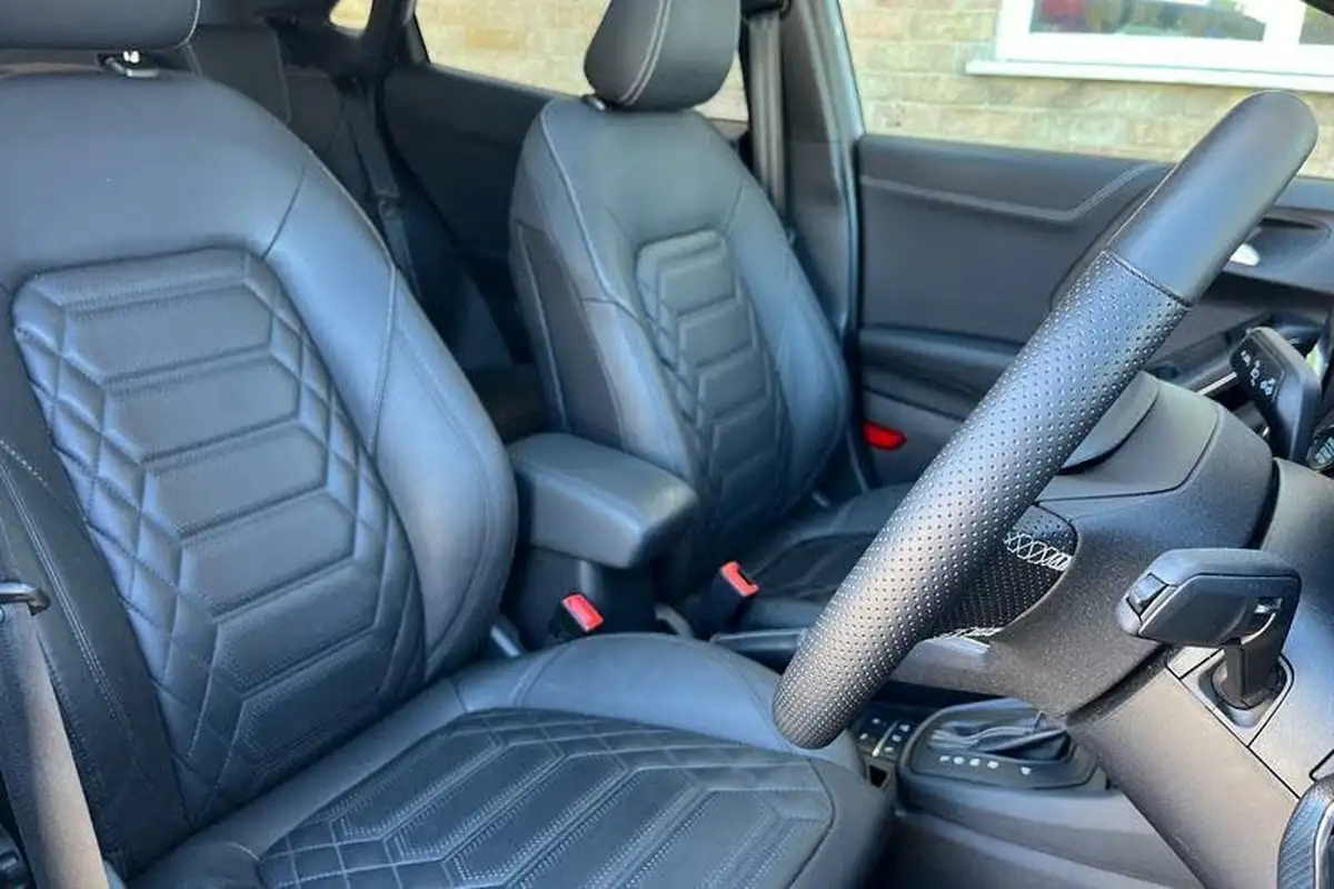 2023-ford-puma-suv-10-st-line-vignale-155ps-auto-big-16