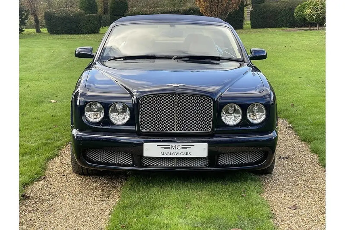 2006-bentley-azure-68-big-8