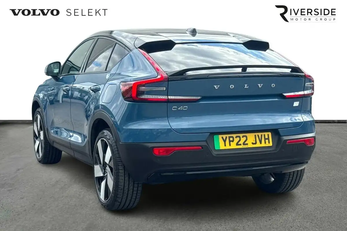2022-volvo-c40-e-twin-recharge-pro-big-2