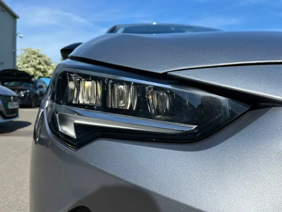 2021-vauxhall-corsa-12-turbo-elite-nav-premium-big-18
