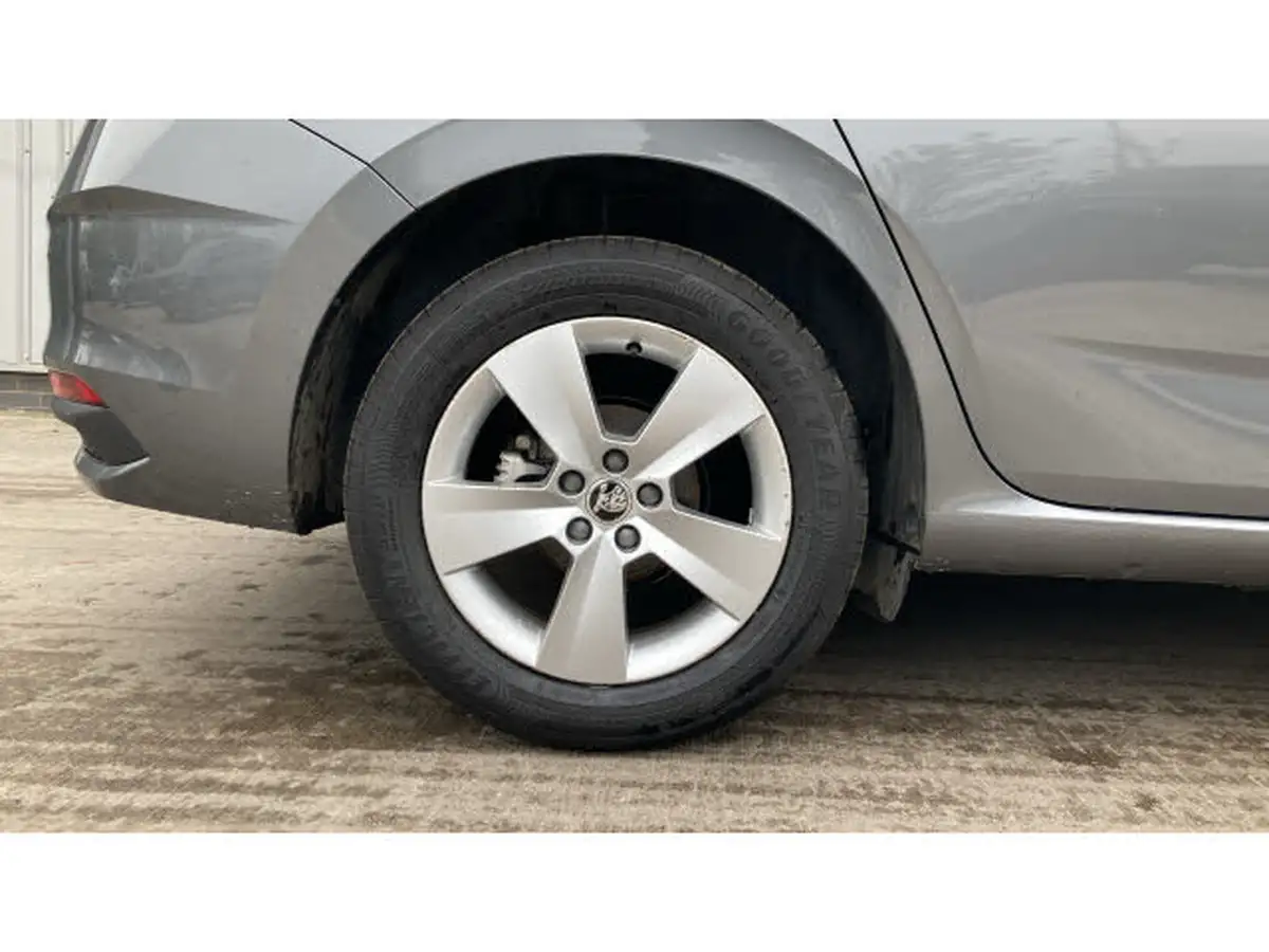 2024-skoda-scala-10-tsi-se-95ps-big-4