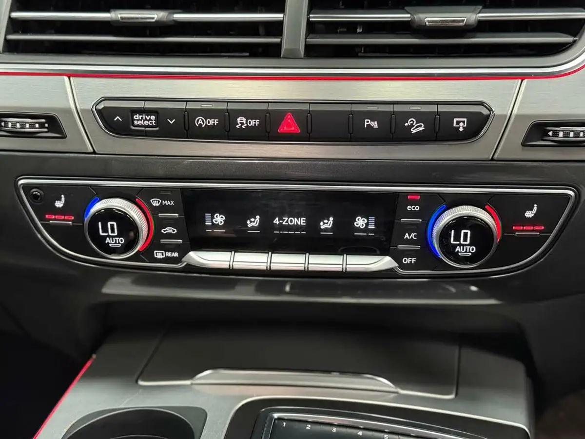 2017-audi-sq7-40bitdi-v8-big-54