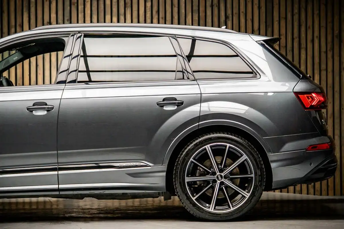 2021-audi-q7-30-50-tdi-black-edition-big-17