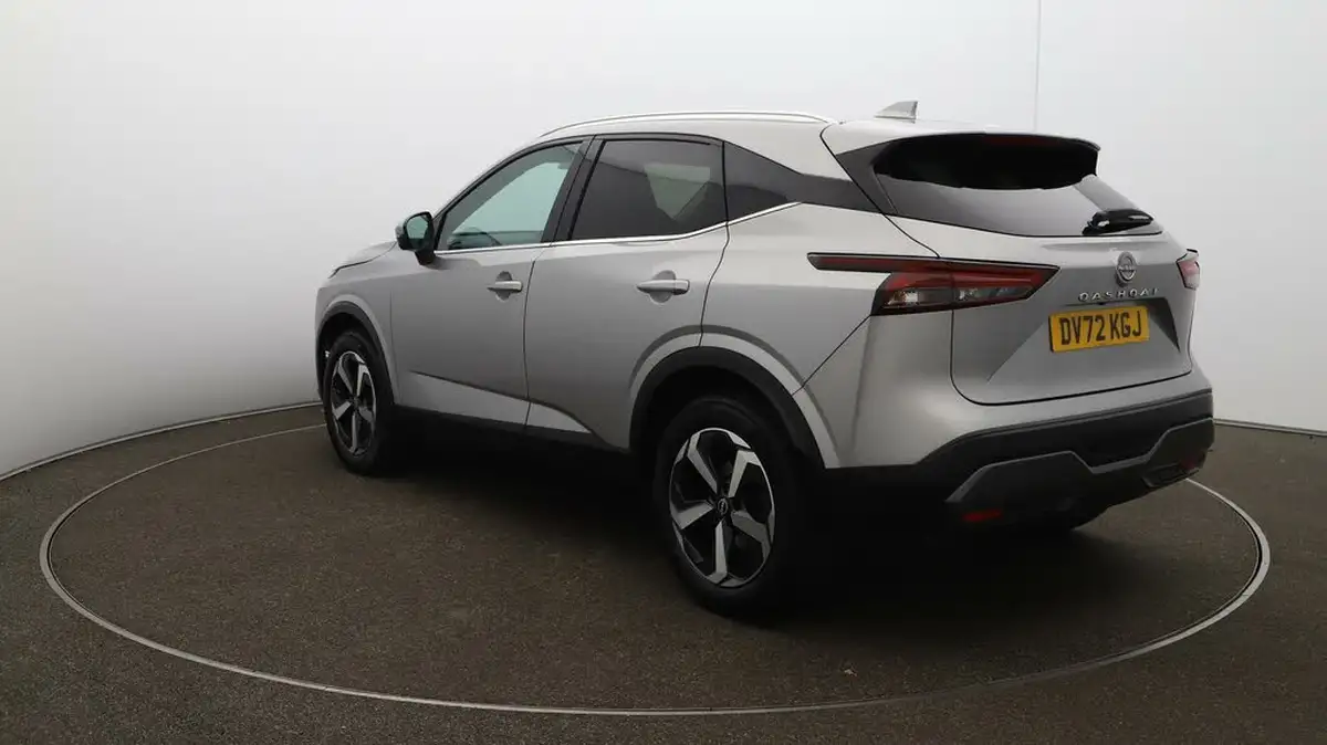 2022-nissan-qashqai-13-dig-t-n-connecta-140ps-big-53
