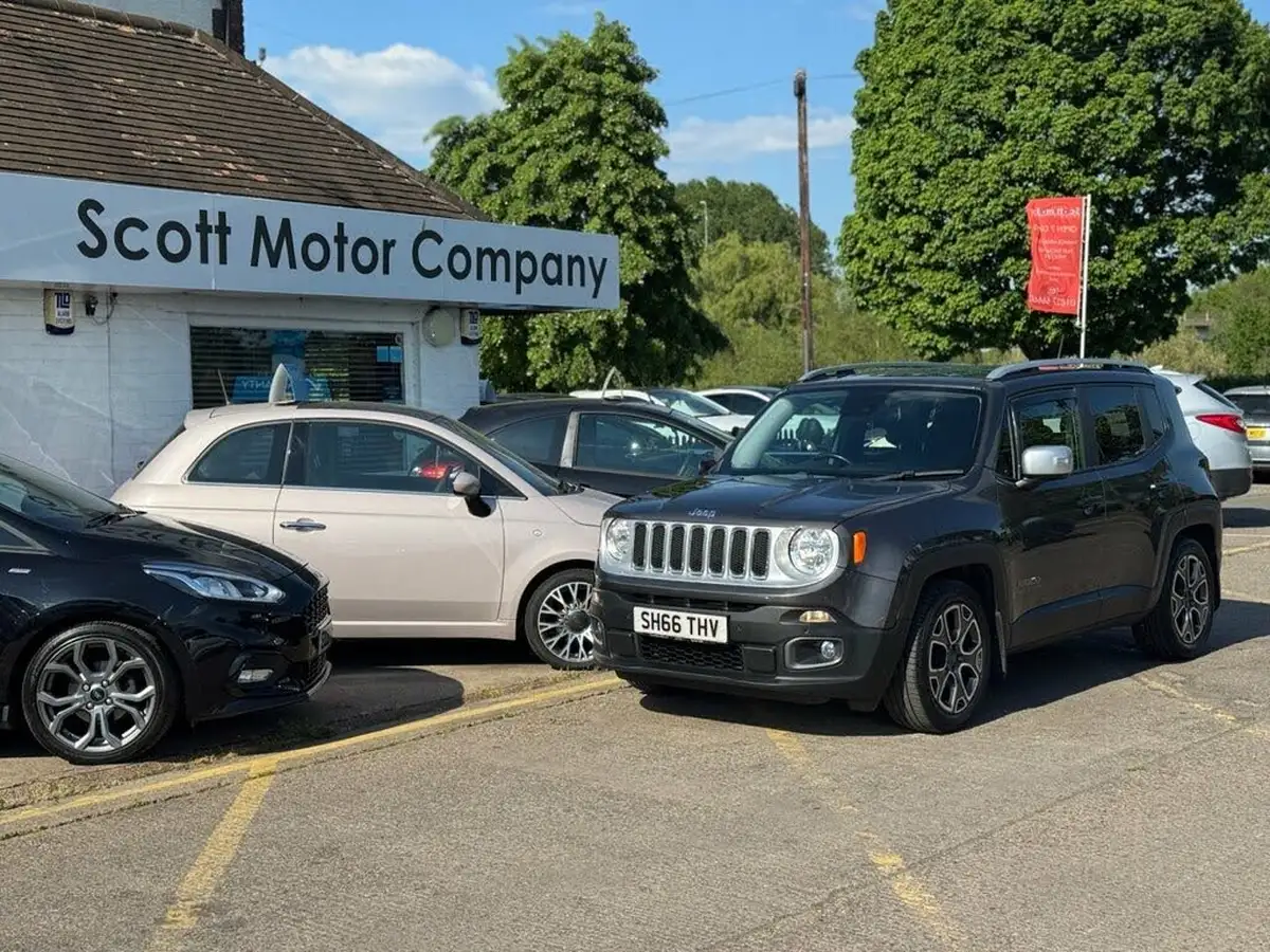2016-jeep-renegade-16-multijet-ii-limited-ss-big-4