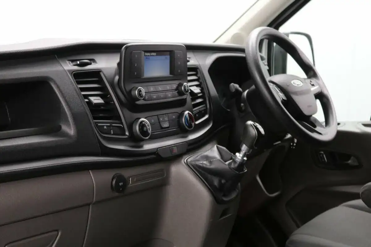 2022-ford-transit-big-1