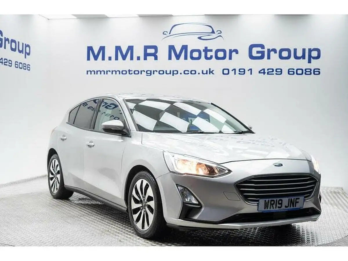 2019-ford-focus-10t-zetec-125ps-ss-hatchback-auto-big-19