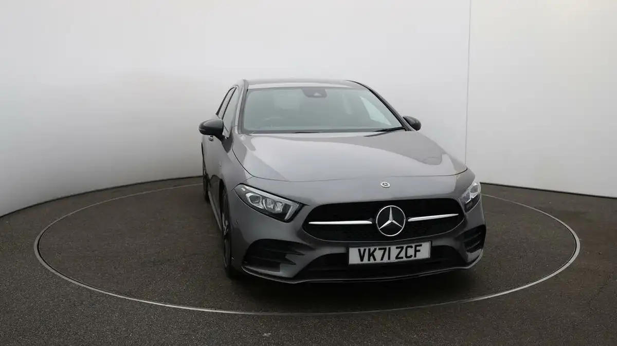 2022-mercedes-benz-a-class-13-a200-amg-line-executive-edition-hatchback-5d-7g-dct-big-40
